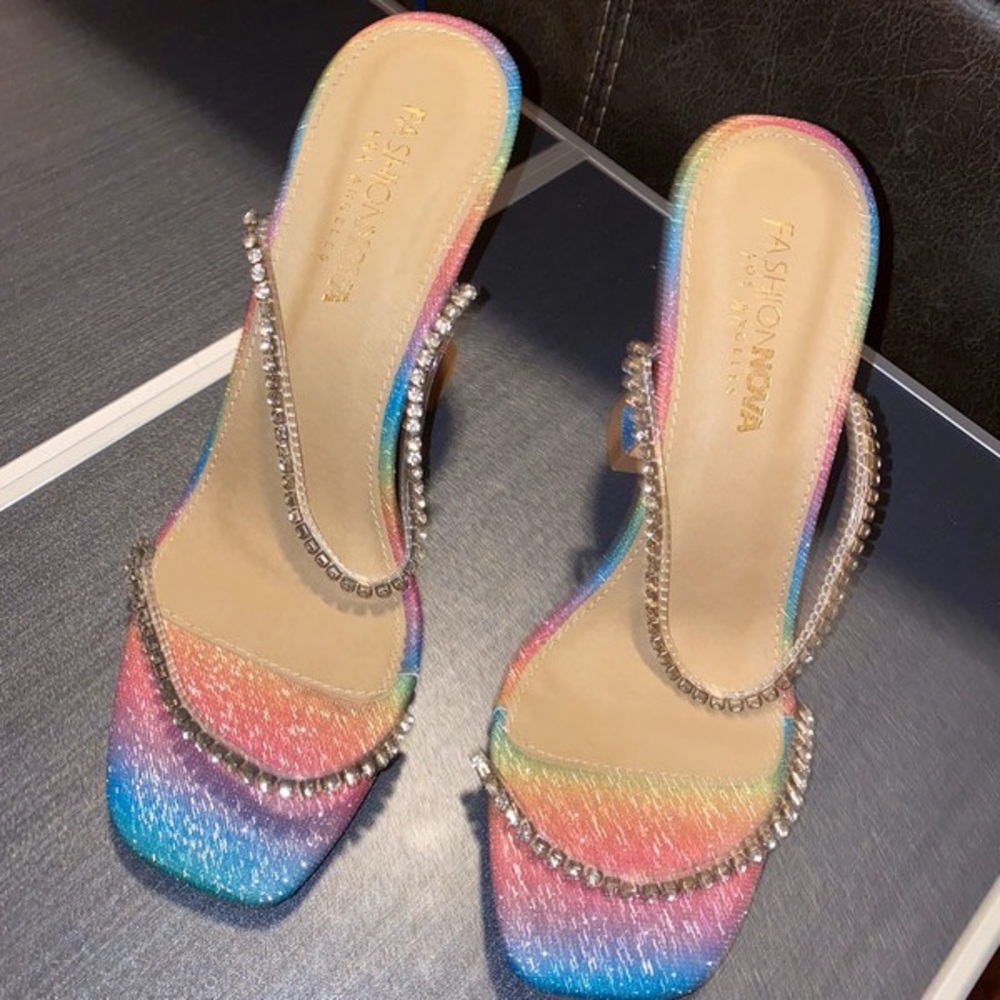 Fashion Nova Pink and Blue Gradient Heels
